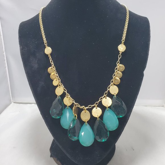Bijou gold discs and a teal teardrop acrylic stone statement necklace, - Picture 3 of 8